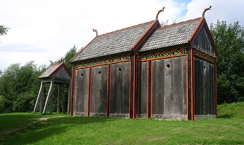 Trækirke opført på Moesgård Museum